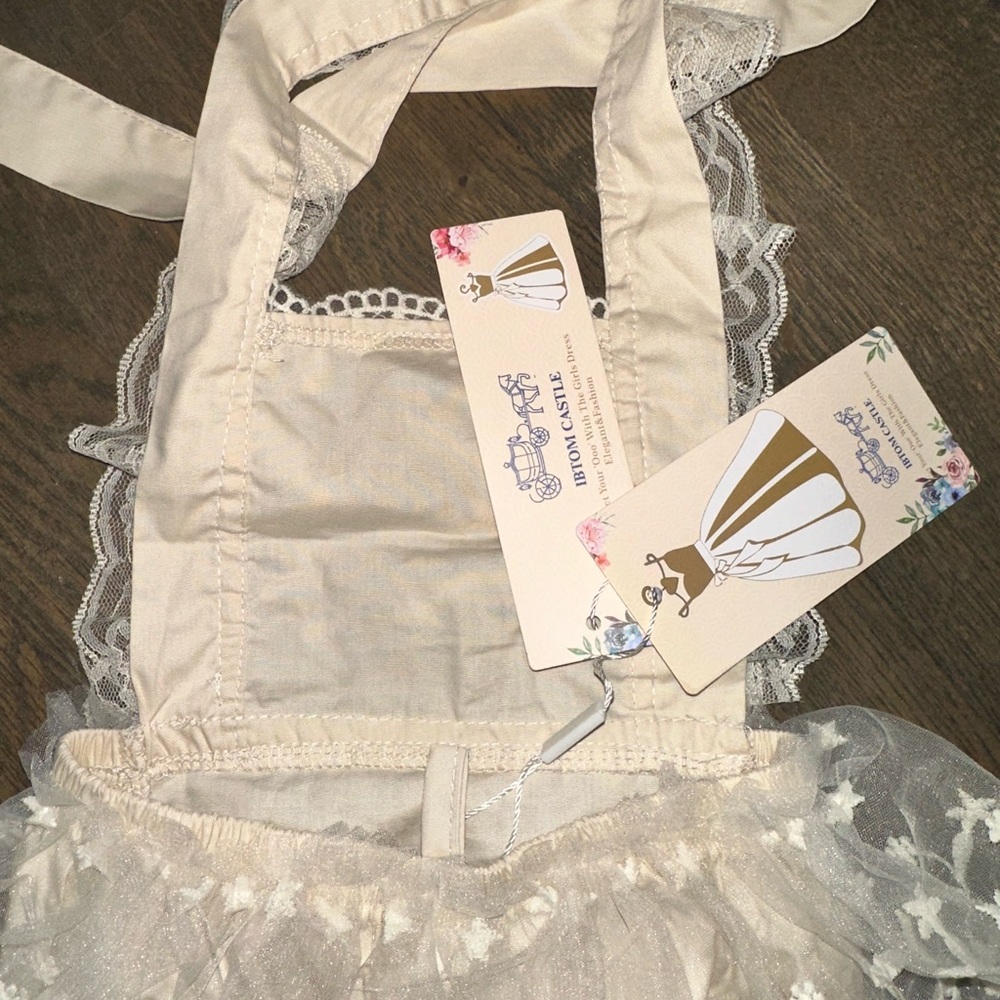 Lace Ruffle Baby Dress - Picture 10 of 12